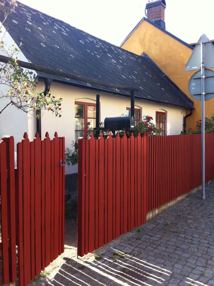 Small House In Kirseberg - Malmö