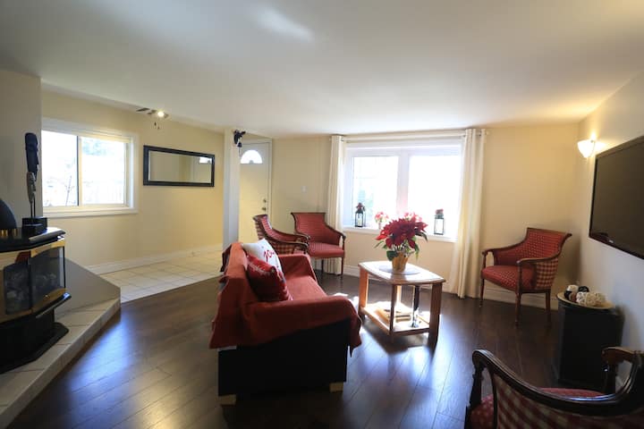 Fallsview Cottage- Walking Distance To The Falls - Fallsview Indoor Waterpark