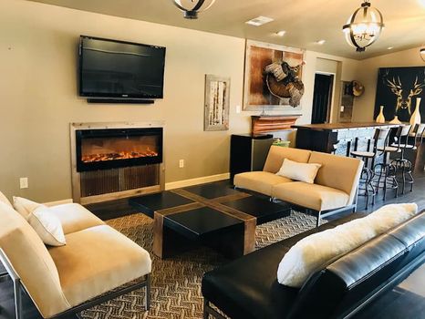 Find cheap vacation rentals in Yale, OK cozycozy