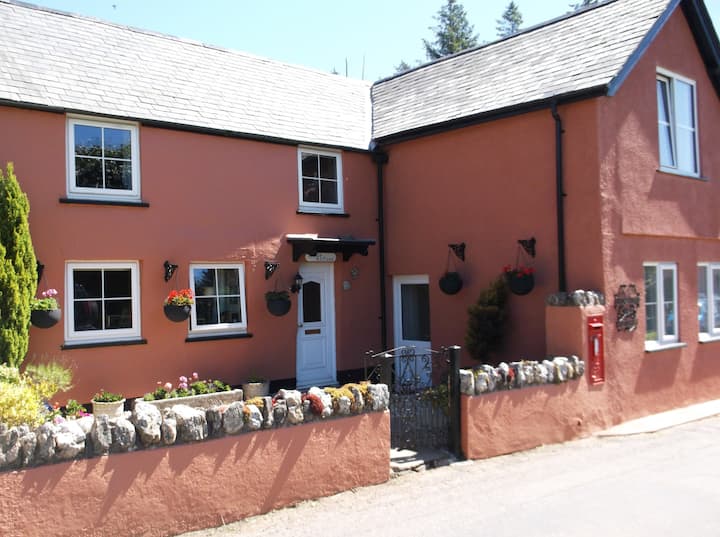 The Old Post Office Exford, Exmoor National Park - Porlock