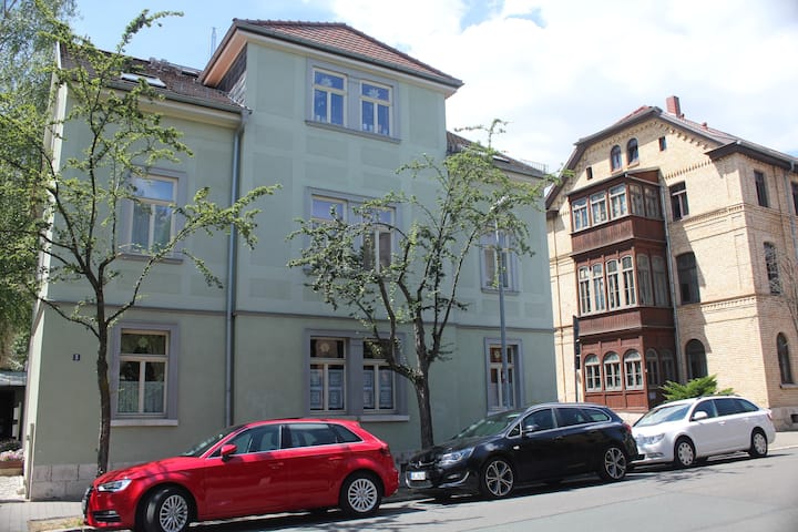 "Altstadt-apartment No 5" Zentral Mit Parkplatz - 威瑪