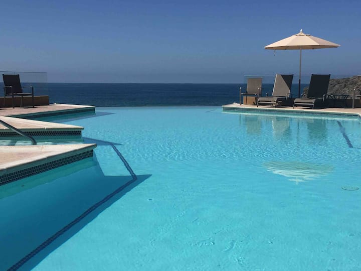 Beach/ocean Front Luxury Condo 2 Br. La Jolla Real - Playas de Rosarito