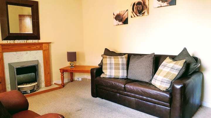 Spacious 2 Bed City Flat Free Parking - Dundee