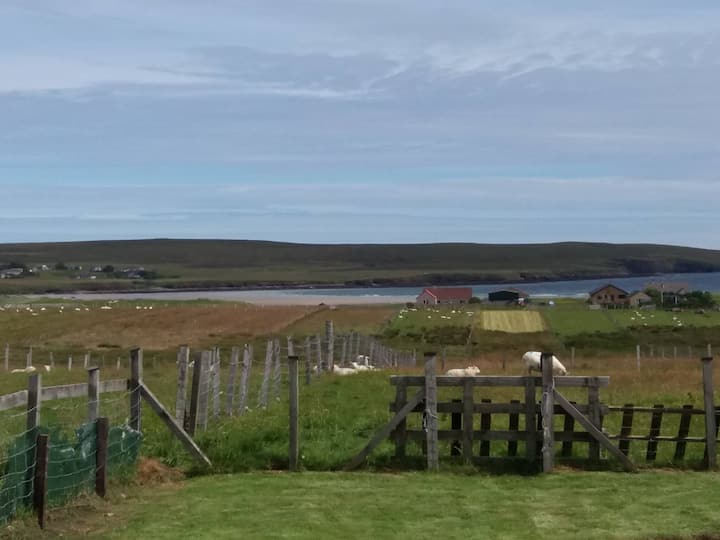 Stemreway Beach View Cottage -Peace & Tranquillity - Outer Hebrides
