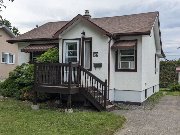House On Kenogami Home Away From Home 2nd Edition - Thunder Bay