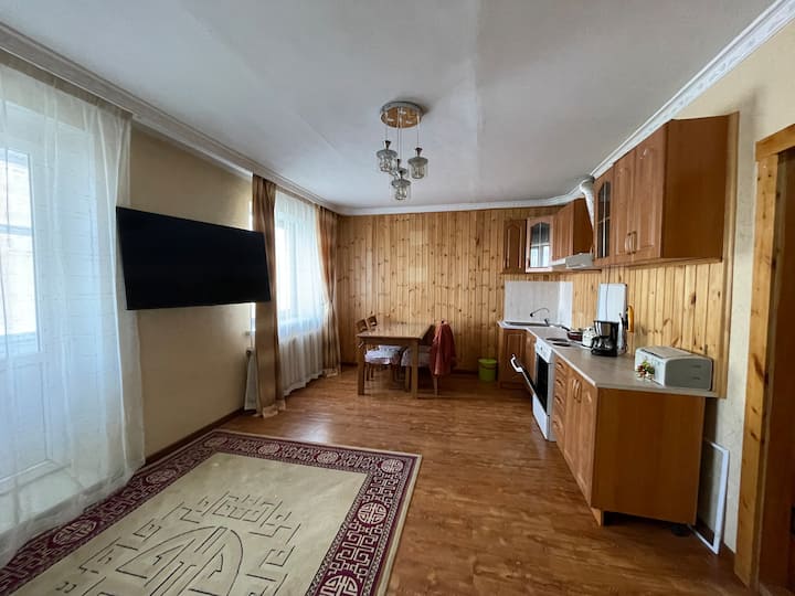 Fully Furnished With Wifi Nearby Usa Embassy. - Ulaanbaatar