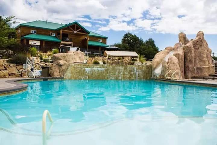 Campsite W/ Pool And Showers At Zion Ponderosa - Utah