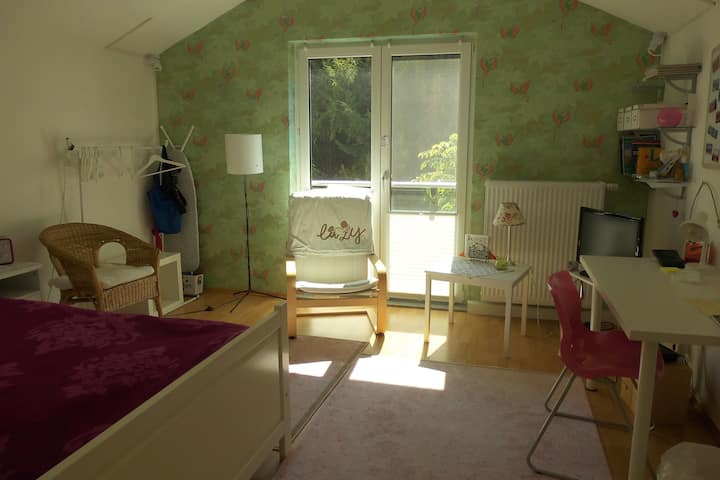 Sunny Quiet Room Near Folkwang Fair Essen/düsseld - Velbert