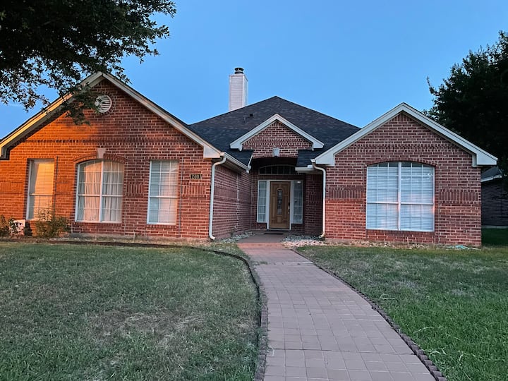 * Long Term*great Home, In A Safe And Quite Place. - アーリントン, TX