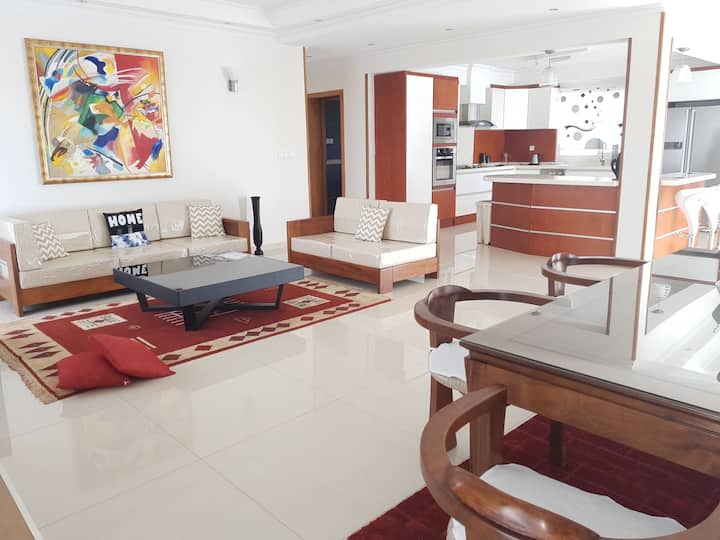 Appartement De Luxe Moderne Et éQuipé De 200m2 - Antananarivo