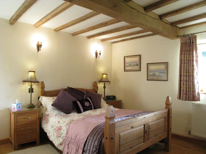 5* Gold Self Catering The Granary  Near Ludlow - West Midlands