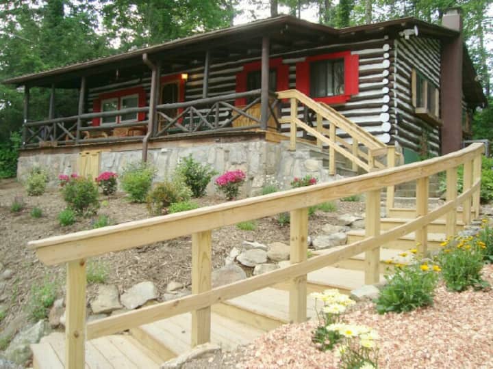 Heritage Log Cabin. Beautiful Authentic Log Cabin - Hendersonville, NC