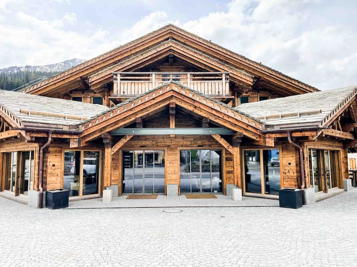 Central Luxury Chalet Apartment 3 Bedrooms - Klosters-Serneus