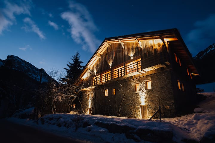 Splendidly Curated And Comfortable Chalet - Morzine