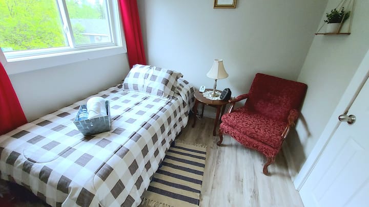 Private Room In Dartmouth - Halifax, NS, Canadá