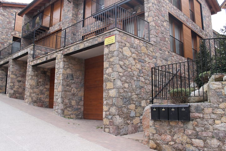 Apartament Torrent De La Barruda Vilallonga De Ter - Setcases