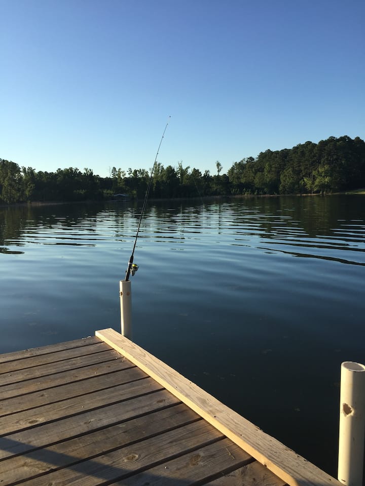 Quiet Setting On Lake Thurmond - South Carolina
