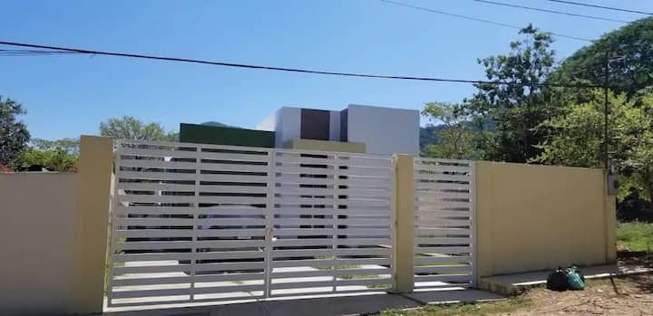 Casa Tucán - Trujillo, Honduras