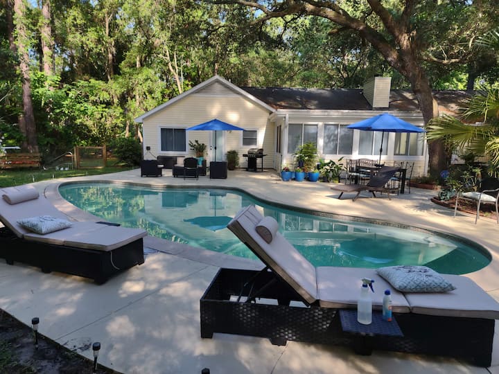 Peaceful Retreat. Master Suite W/ Private Entrance - Beaufort