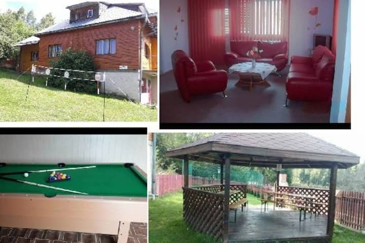 La Tufe, A Vacation House In The Valleyofhappiness - Comuna Beliș