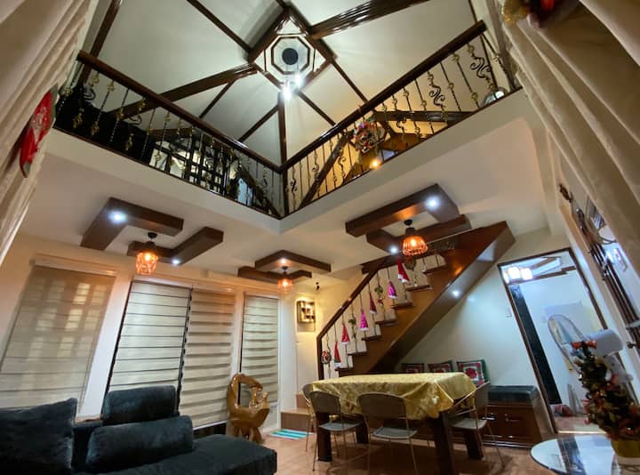 Resthouse Fully Airconditioned W/ Private Parking - Tuguegarao City