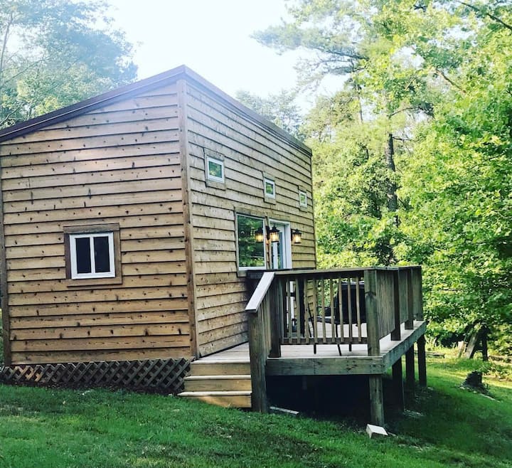Tranquility On 2 Acres In An Authentic Tiny House! - Lake Wylie, SC