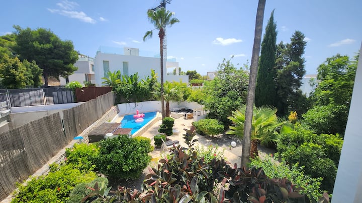 Habitación En Villa Compartida - Ibiza-stad