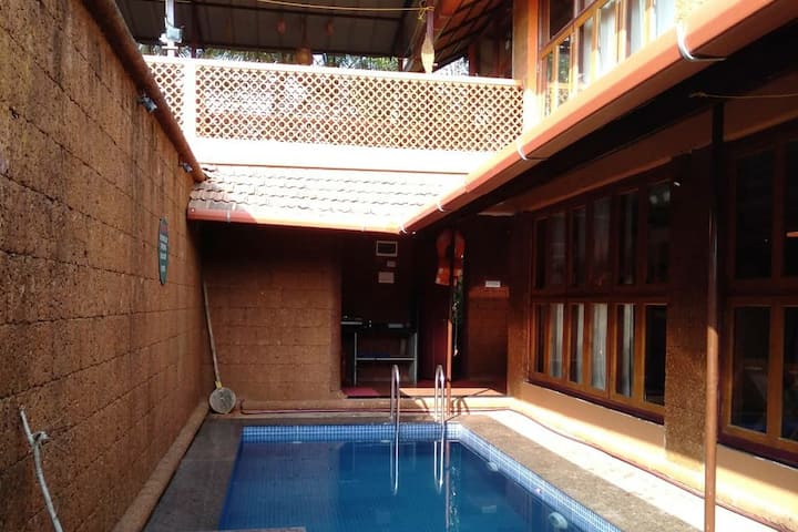 Individual Pool Villa  Entire Cottage - Gokarna