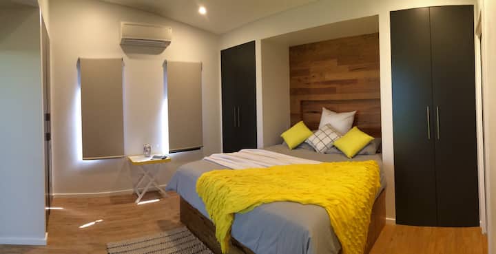 Holiday Accommodation, Theguestroom - Broome