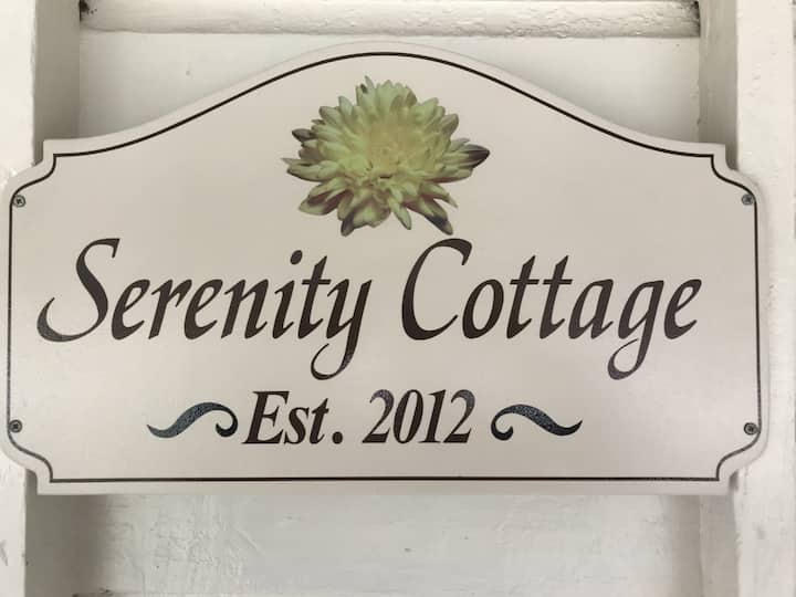 Serenity Cottage (Single Bed) - Richmond Hill