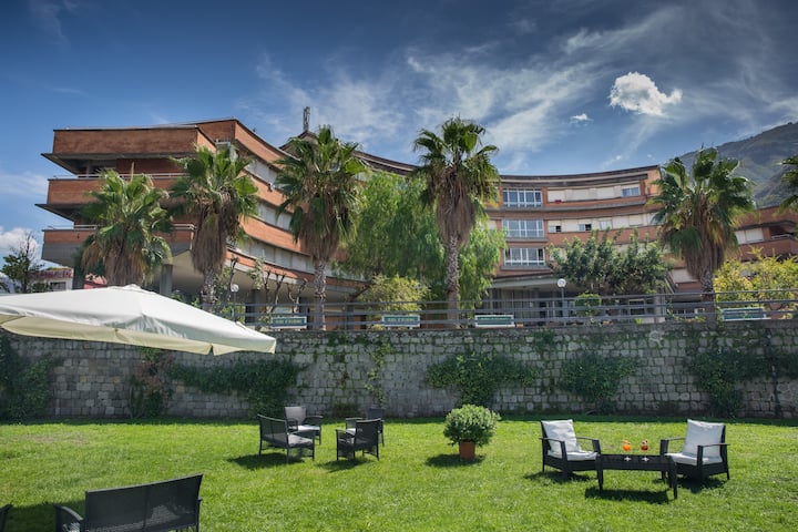 Vesuvian Inn Hotel | Quadruple Room Sea View - Castellammare di Stabia