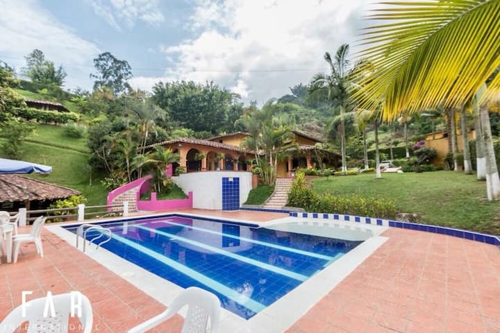 Finca Quinta San Antonio, Girardota, Antioquia - コパカバナ