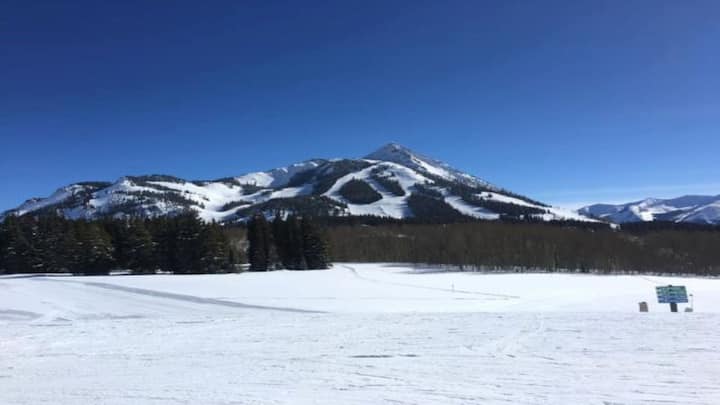 Large Slopeside Condo - Crested Butte, CO