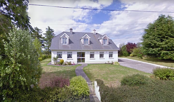 Betty's Country House - Mayo