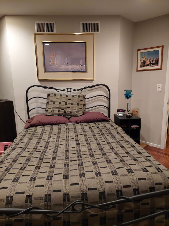 Comfortable Room With Easy Access To Chicago - 시카고