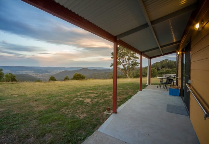 Wombat Cottage At Majestic View On 120 Acres - Jenolan