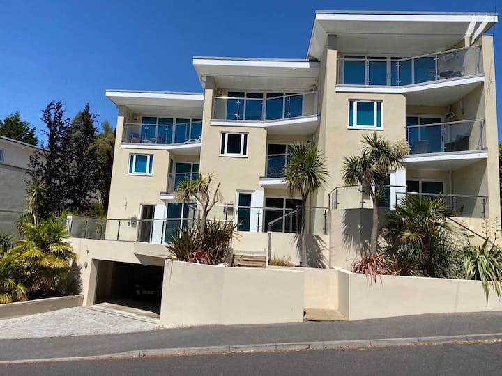 Habour Heights-modern Townhouse With Stunning View - Sandbanks