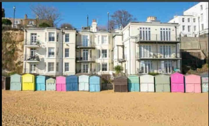 Beach Front Garden Apartment In Broadstairs - Broadstairs