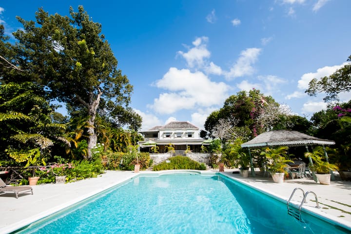 Holders House 'Rachel' Room - Breakfast Included - Barbados