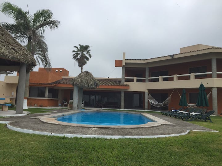 Spectacular O/v Beachfront House W/pool 6 Bedrooms - Costa Esmeralda