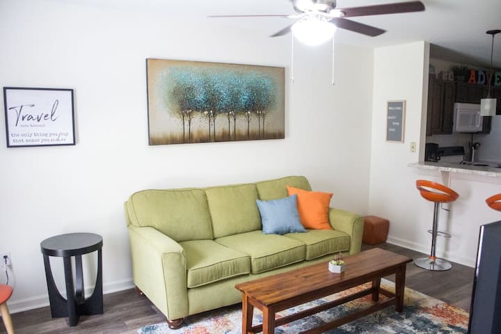Clean And Comfy Conway Townhome! - Conway, AR