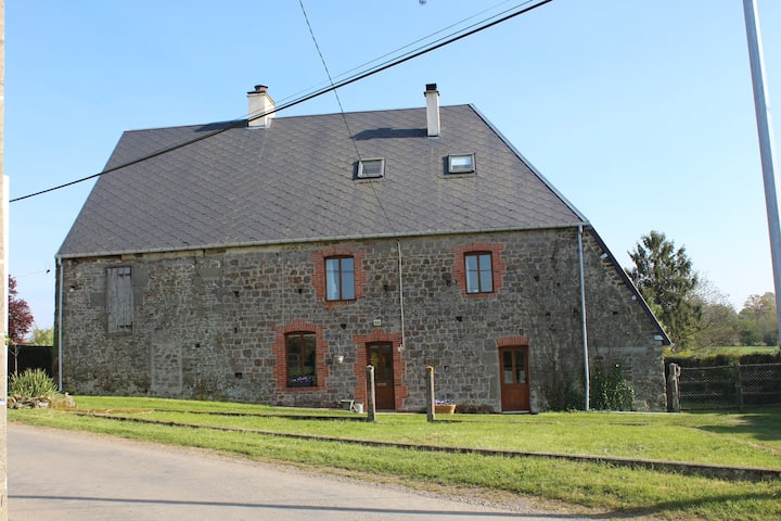 Converted 6 Bed Barn - All Mod Cons - Manche
