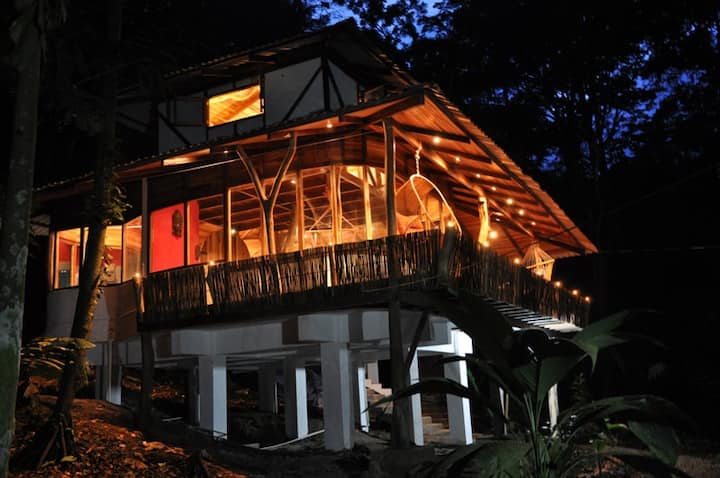 Designer Junglehouses With Jacuzzi! - Costa Rica