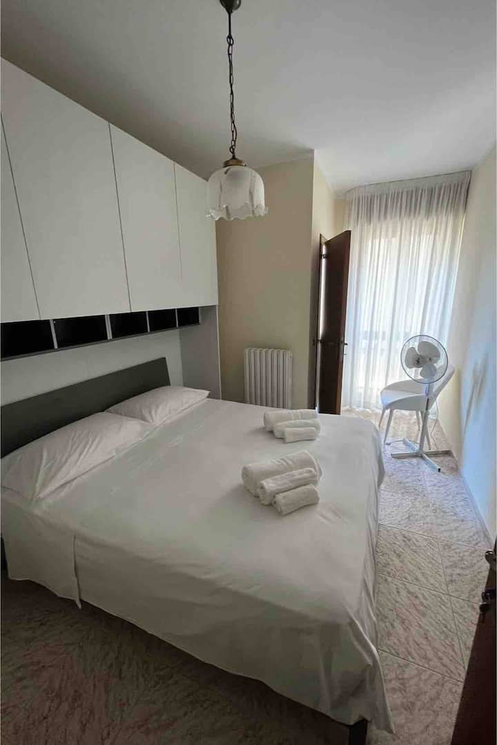 Camera Singola In Appartamento - Giulianova