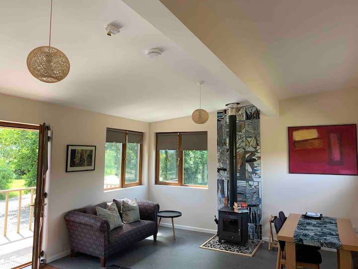 A Beautiful, Modern Little House With Its Own Deck - Clonakilty