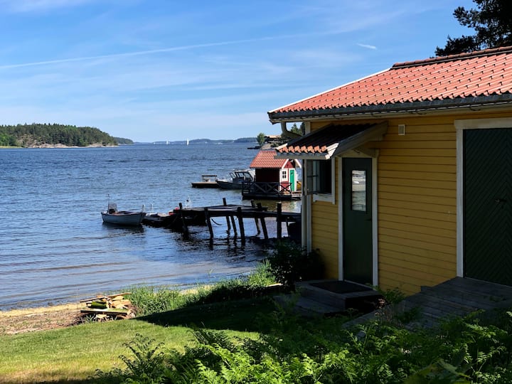 Island Cottage Close To City Center - Lidingö