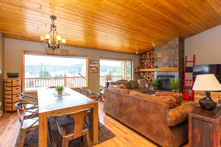 Lake View Cabin On Desirable Ft Point!! - Invermere