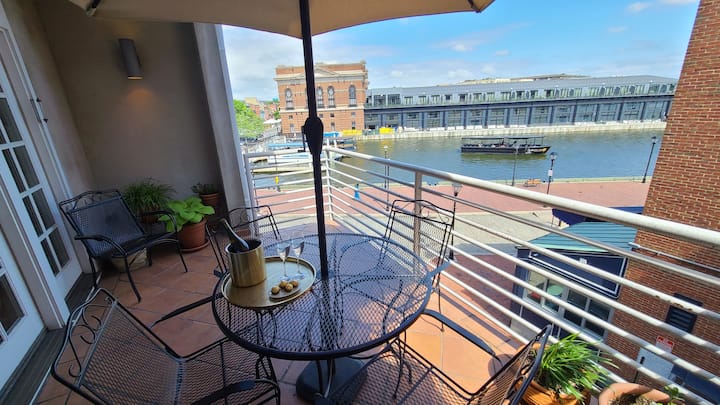 Waterfront Gem @ The Pier (Amazing Location!) - Baltimore, MD
