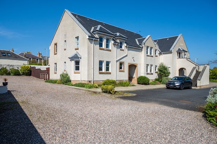 Elie, Recently Renovated G/f Flat With Parking - East Neuk