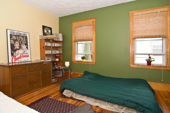 Quiet Private Room In N. Cambridge - Belmont, MA